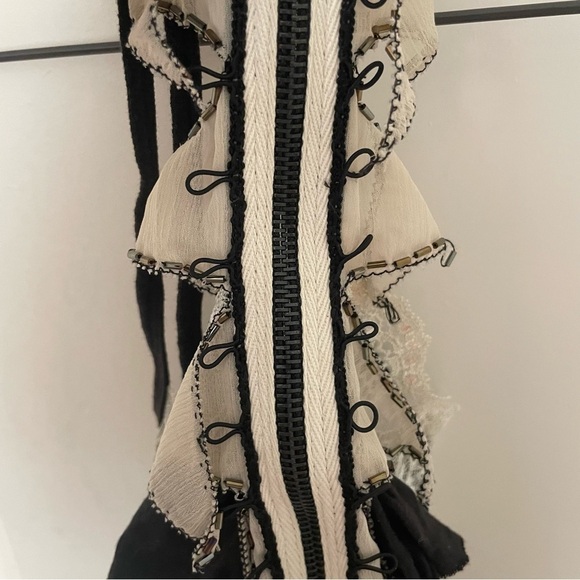 Free People Romantic Ruffle Tank Top SZ S/P - Picture 6 of 7